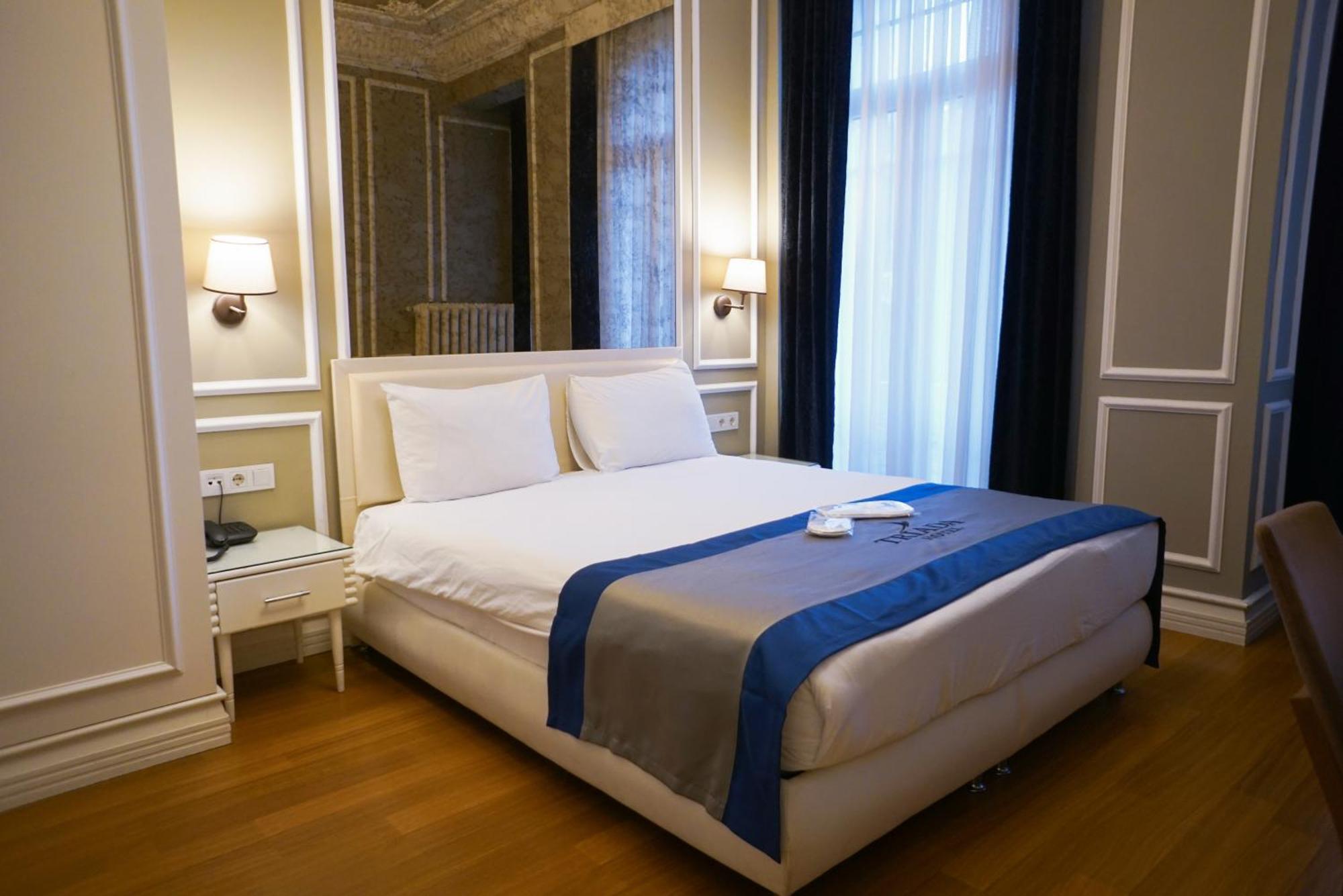 Triada Hotel Taksim - Special Category Istanbul Exteriör bild